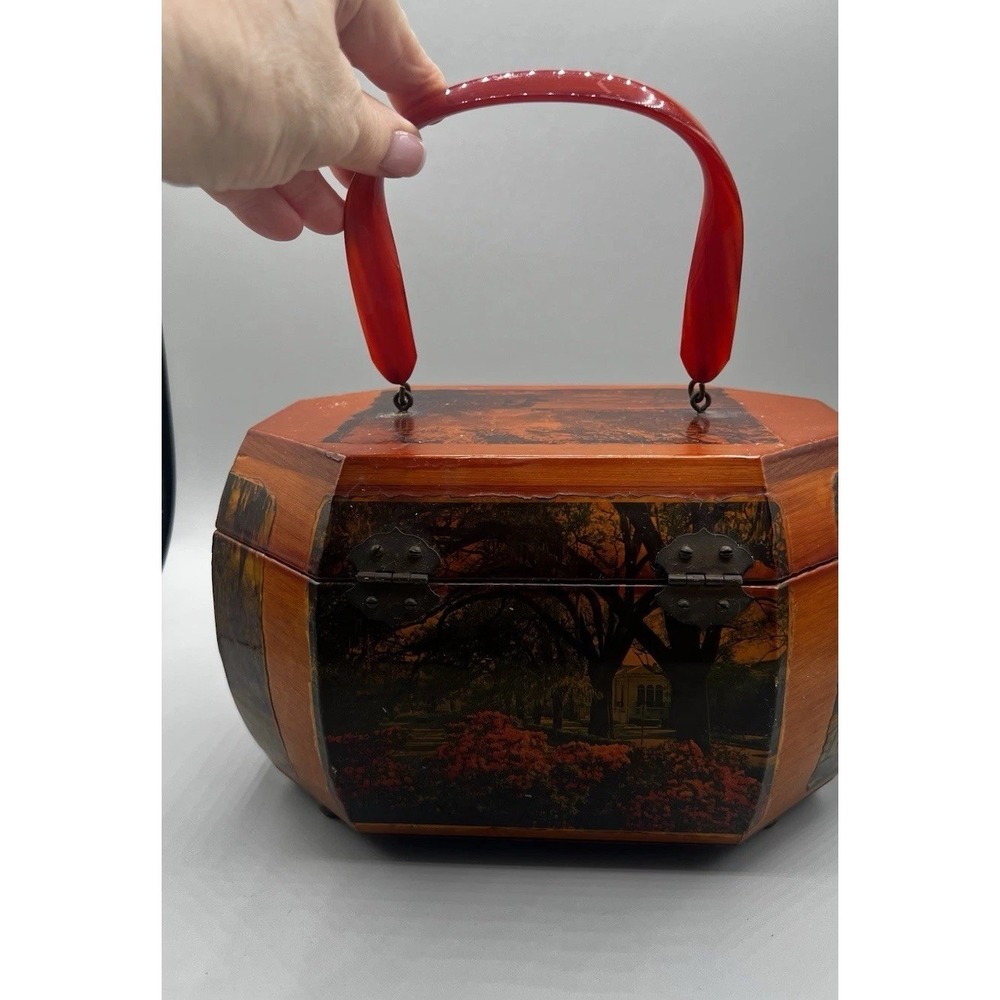 Vtg Wooden Octagon Purse Decoupage Forsyth Park Savannah Lacquered Lucite Handle - Picture 4 of 15